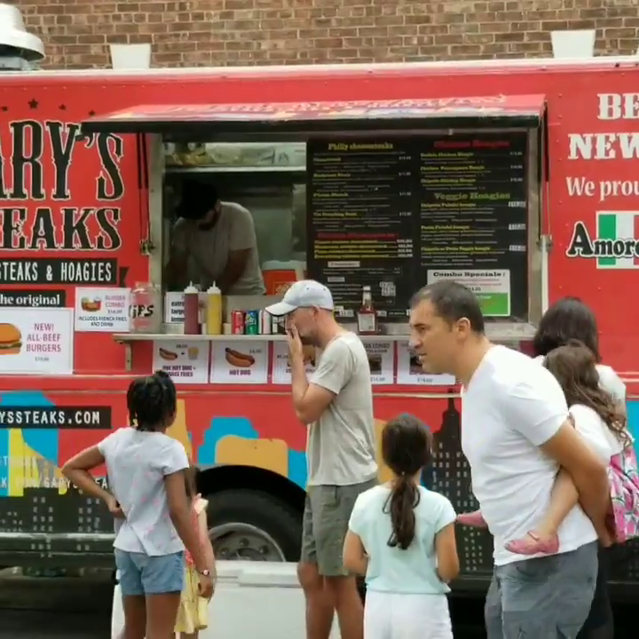 Gary's steaks food truck vending in Governor's Island labor day weekend