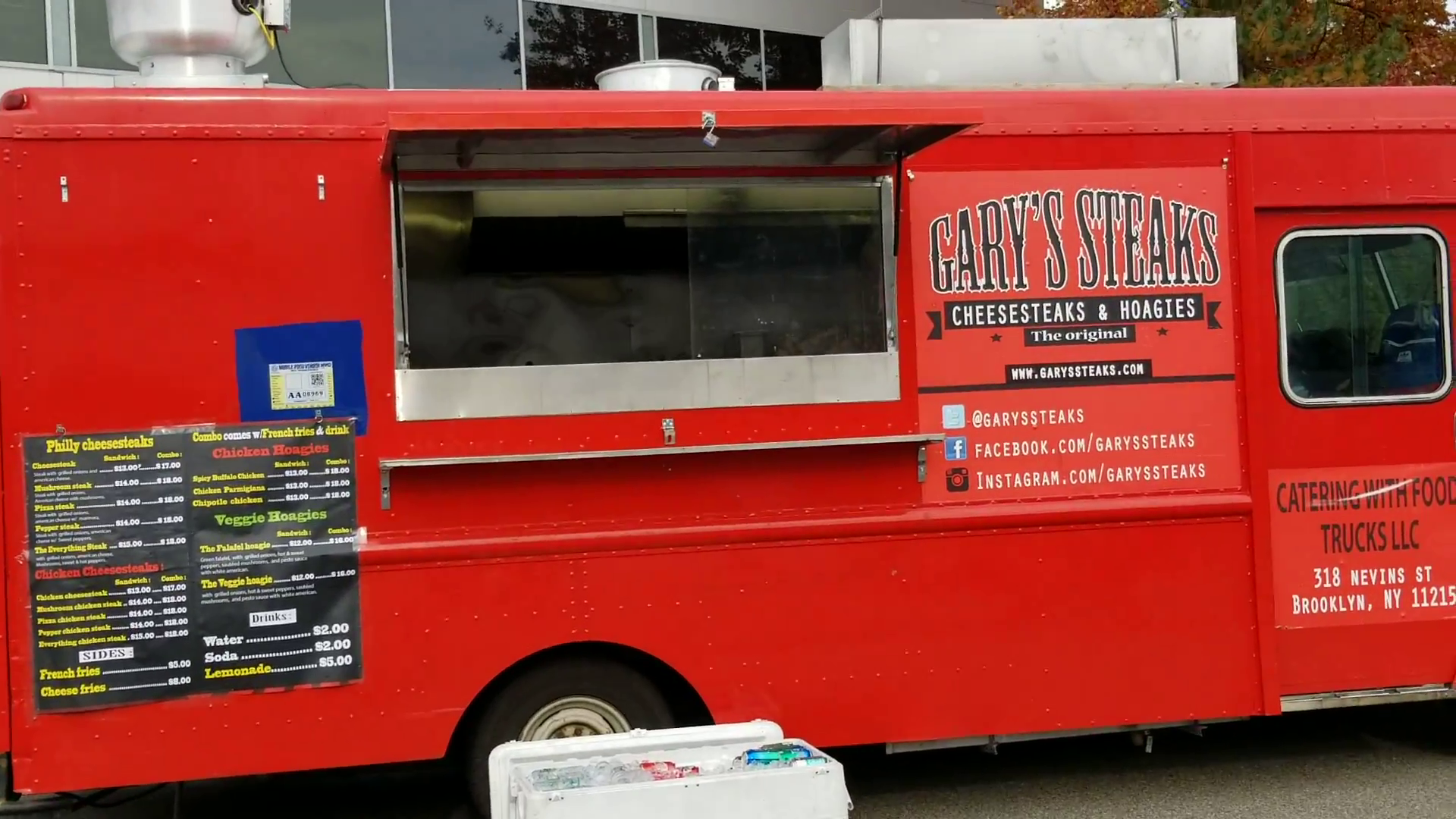 Garyssteaks catering food truck at the NBC universal facility in NJ for the CNBC TV Channel 5k